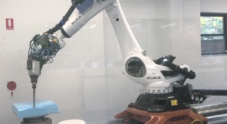 Traditionel stilhed Bærbar Multi-Axis Robot Machining With the Fusion 360 Plugin - RoboDK blog
