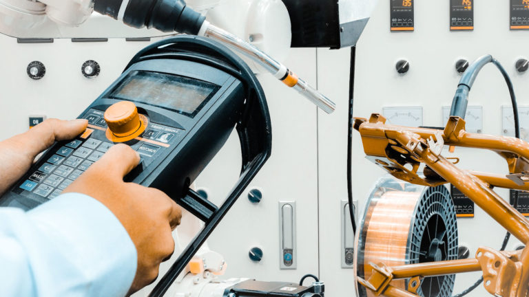 The Pros and Cons of 5 Robot Programming Methods - RoboDK blog