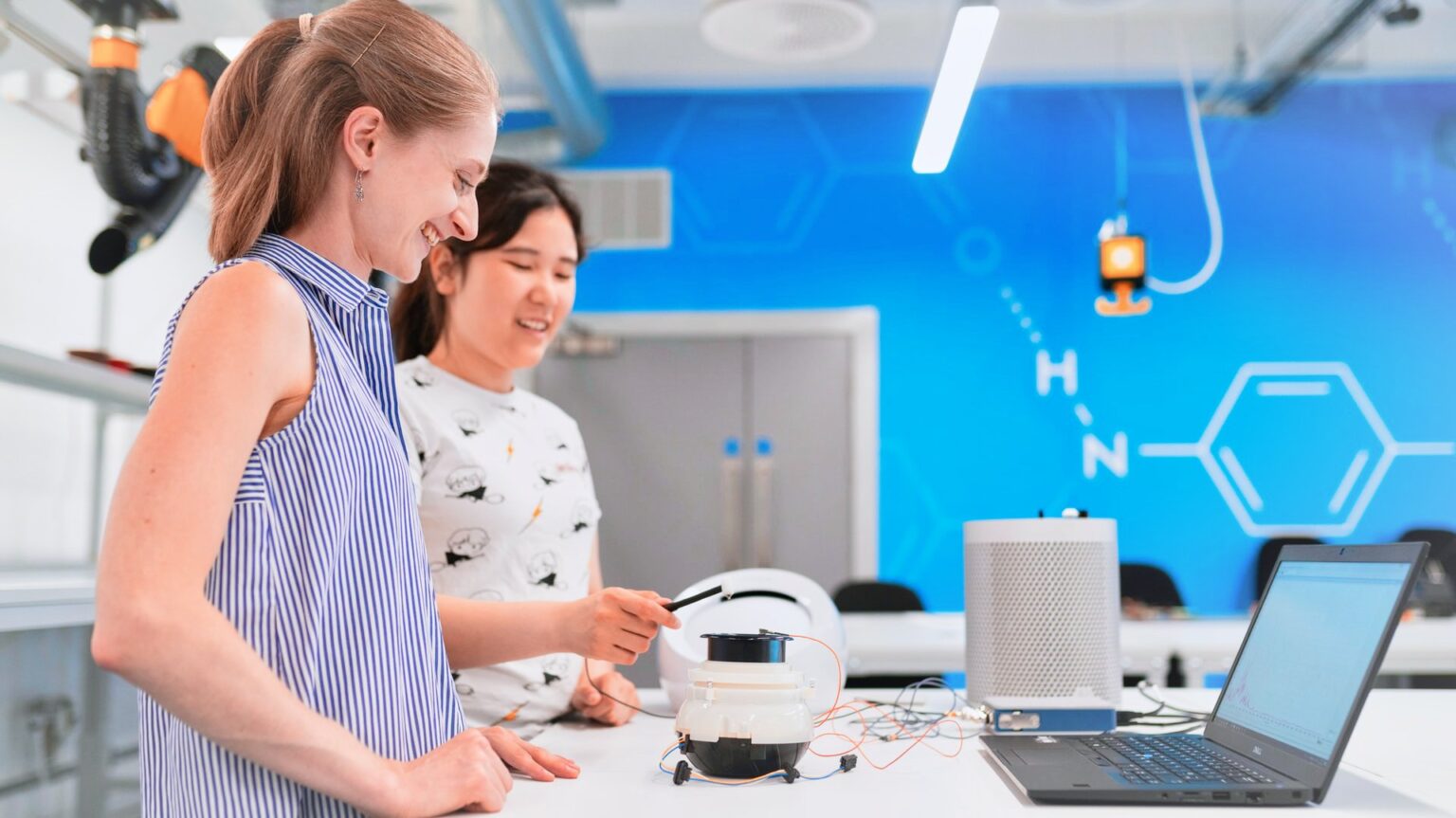 6 Tricks for Python Robot Programming - RoboDK blog