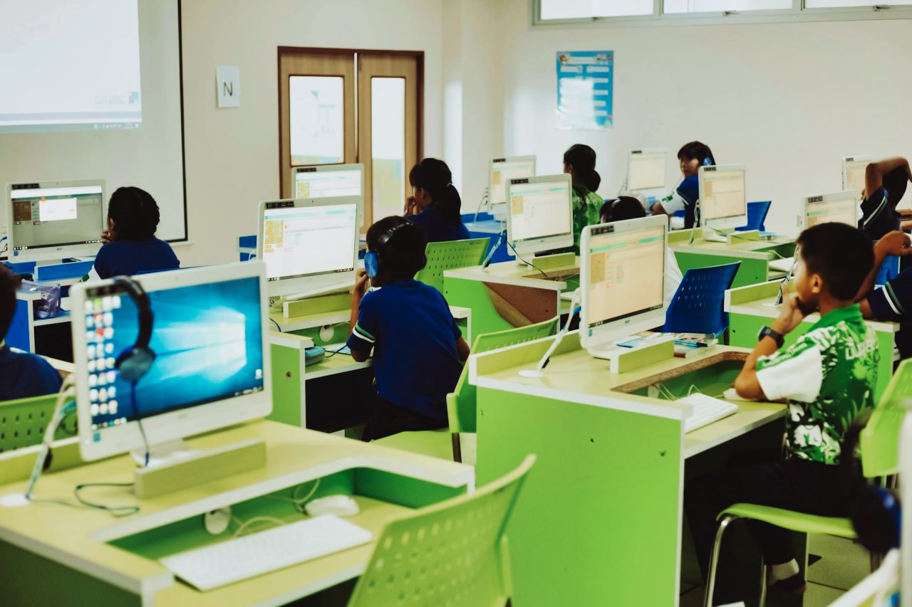 MATLAB-computer lab - RoboDK blog